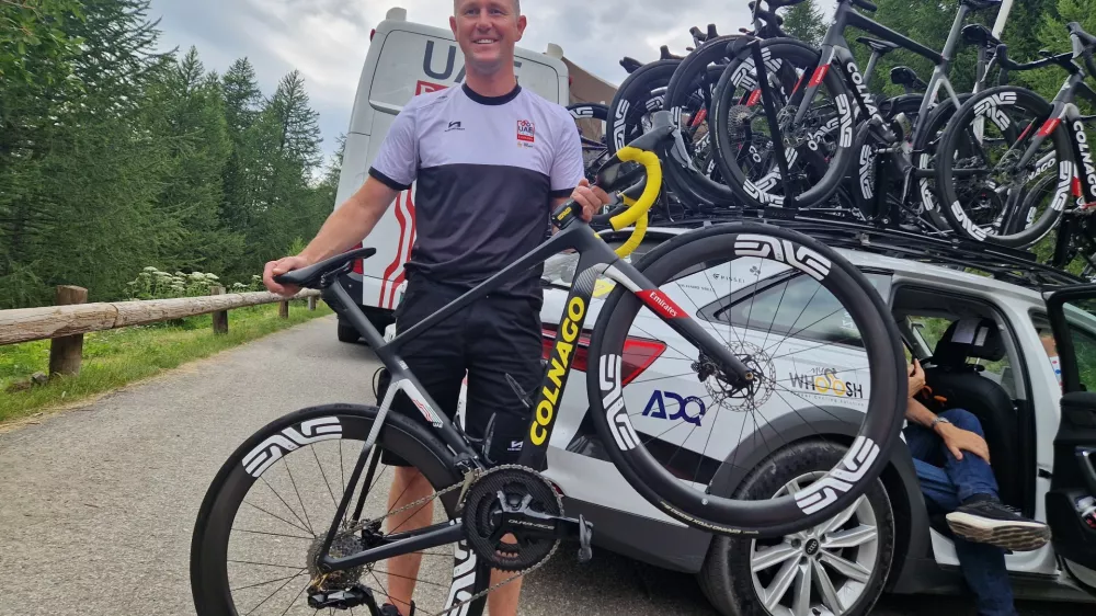 Bo&scaron;tjan Kavčnik je na pravkar končani dirki po Franciji skrbel izključno za kolesa Tadeja Pogačarja.