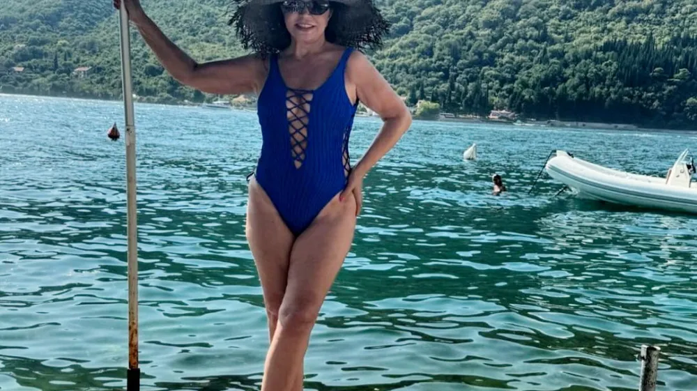 Neda Ukraden uživa na črnomorski obali. F Instagram/neda.ukraden