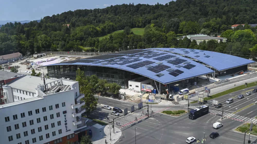 Rožnik in &Scaron;i&scaron;enski hrib18.07.2024 - Gradnja bazena Ilirija. FOTO: Nik Erik Neubauer