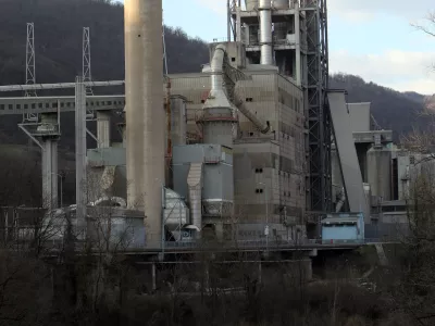 - 24.03.2021 &ndash; Salonit Anhovo - cementarna z dovoljenjem za sosežig odpadkov - sežigalnica odpadkov//FOTO: Tomaž Skale