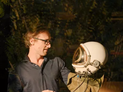 Odre&scaron;itev za začetnike, režija Sonja Prosenc