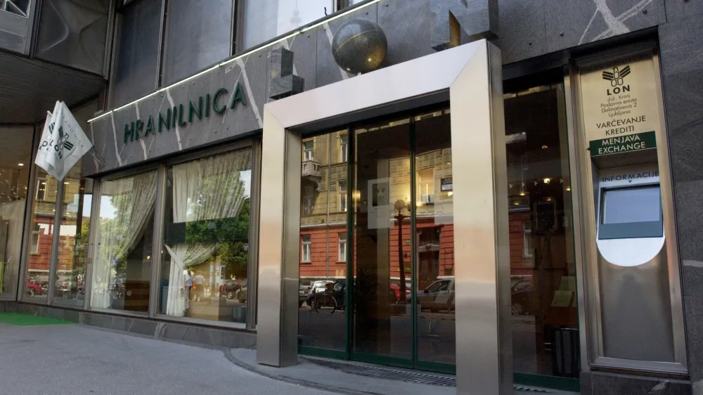 Hranilnica Lon je lani več kot potrojila čisti dobiček. Foto: Luka Cjuha&nbsp;