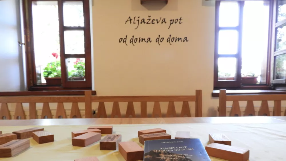 od doma do doma rojstna hi&scaron;a Jakoba aljaža / Foto: Katja Petrovec 