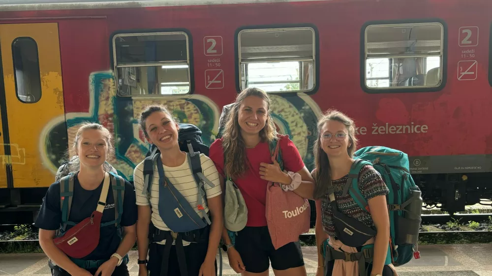 Prijateljice iz Francije že leta potujejo kot backpackerke. Foto: Tamara Čalo&scaron;ević