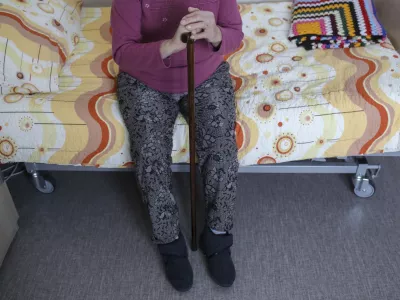 - simbolična fotografija &ndash; starej&scaron;i občani &ndash; starostniki - upokojenci- 20.01.2023 - SeneCura - Dom starej&scaron;ih občanov Komenda, Juhantova pot 9, //FOTO: Jaka Gasar