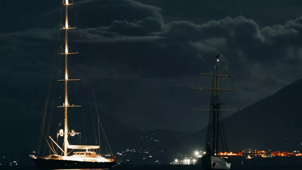 Bayesian, a 56-meter-long sailboat, which later sank off the Sicilian capital Palermo, is seen in Santa Flavia, Italy August 18, 2024 in this picture obtained from social media. Baia Santa Nicolicchia/Fabio La Bianca/via REUTERS THIS IMAGE HAS BEEN SUPPLIED BY A THIRD PARTY. MANDATORY CREDIT. NO RESALES. NO ARCHIVES.