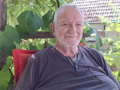 &raquo;Vse moje življenje je bilo kot pesem. Kamor koli pridem, sem kot doma in vesel sem, da sem po tej strani eden najbogatej&scaron;ih ljudi na tem božjem svetu,&laquo; pravi Tomaž Tozon. / Foto: Franci Kek