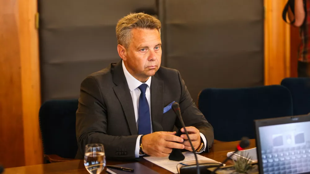 - Tomaž Vesel, kandidat za Evropskega komisarja.- 08.08.2024. - Zasli&scaron;anje kandidata za evropskega komisarja Tomaža Vesela na Odboru za zadeve EU v DZ RS. //FOTO: Bojan Velikonja