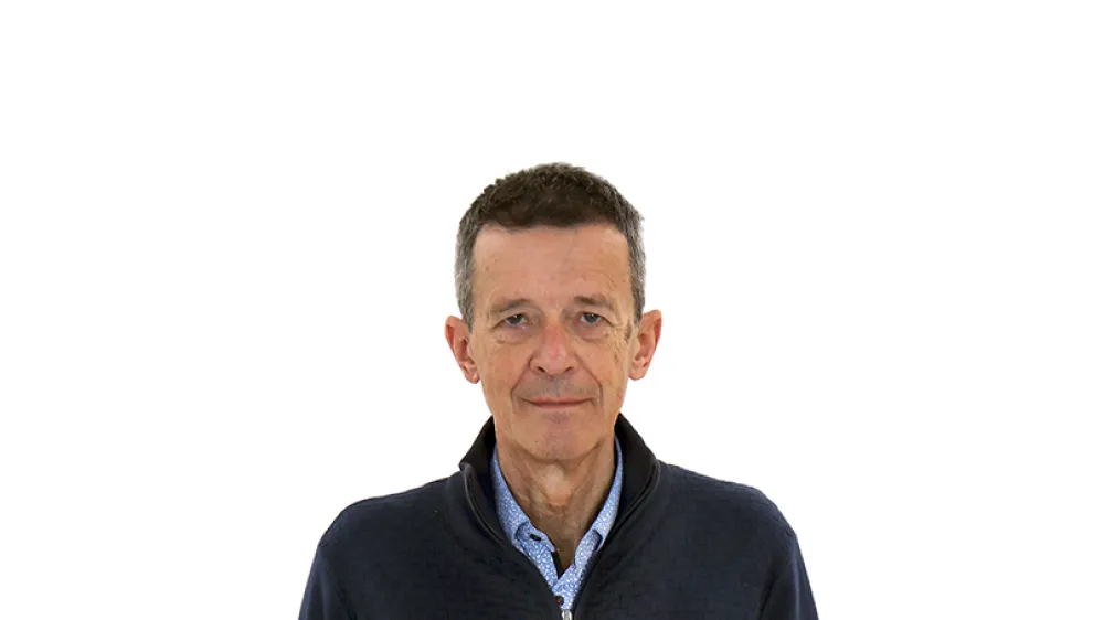 Jože OkornZA ONLINE - Redakcija Dnevnik 2024 - portreti za komentarje in kolumne - kolumnisti - komentatorji &ndash; novinarji - //FOTO: Tomaž Skale