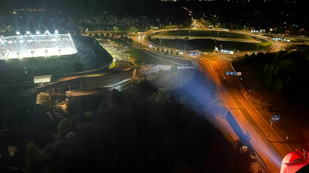 Nogometna tekma v Stožicah