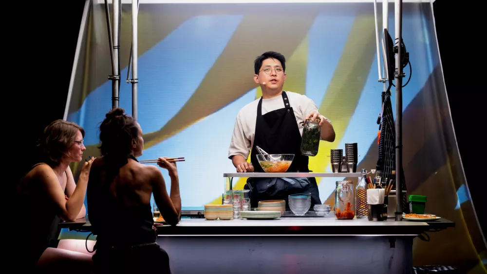 Mladi levi 2024: Haribo kimči Jaha Koo predstava, Plesni teater Ljubljana https://www.bunker.si/events/festival-mladi-levi-jaha-koo-haribo-kimci/