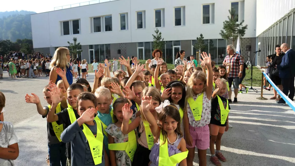 prvo&scaron;olci02.09.2024 -otvoritev O&Scaron; Frana Albrehta, KamnikFoto: Tomaž Skale 