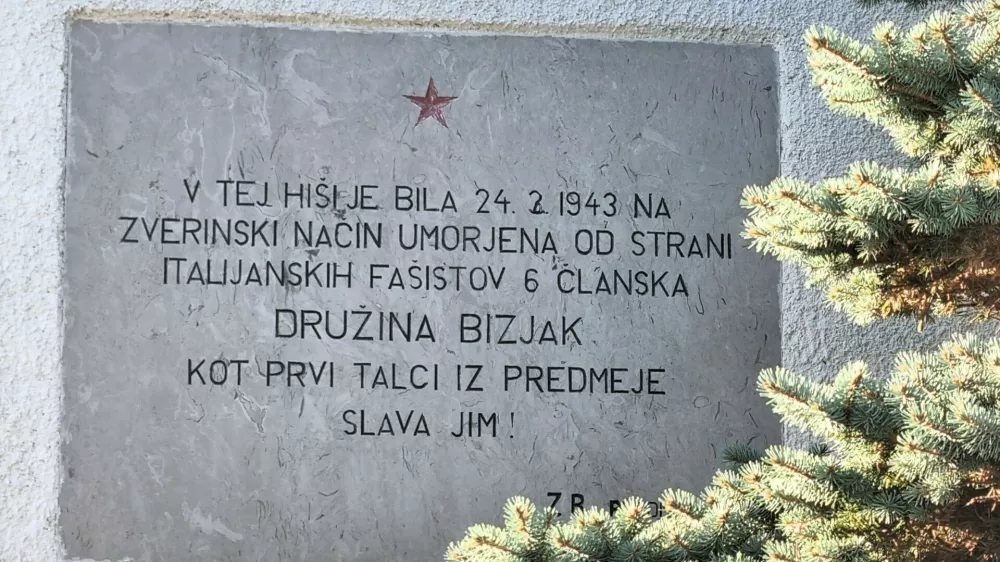 spominska plo&scaron;ča / Foto: Alenka Žavbi