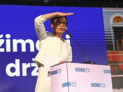 Marta Kos- 24.04.2022 &ndash; Parlamentarne volitve 2022 - Volitve devetega sklica Državnega zbora Republike Slovenije - druge redne državnozborske volitve po letu 2008  //FOTO: Luka Cjuha