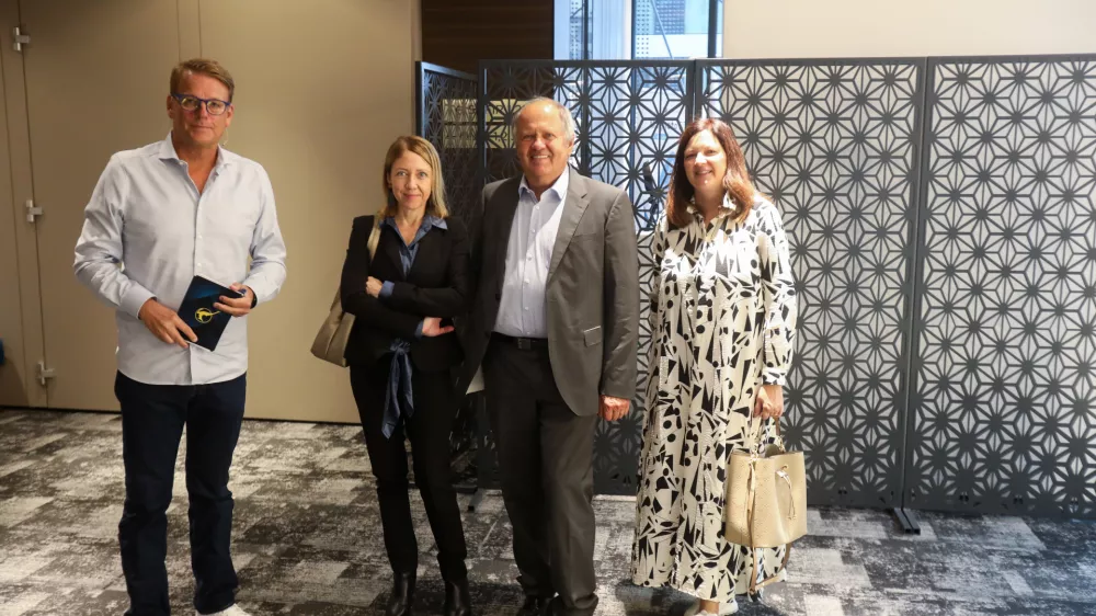 - Anti&scaron;a Korljan, urednik Gazele,- Janez Pogačar, Katarina Mali Pogačar, Polona Golob Jamnik, Hyla d.o.o.- 12.09.2024. Regijski izbor Gazele 2024 Osrednje slovenske regije v Hotelu Grand Plaza v ljublani. Gazele 2024.//FOTO: Bojan Velikonja