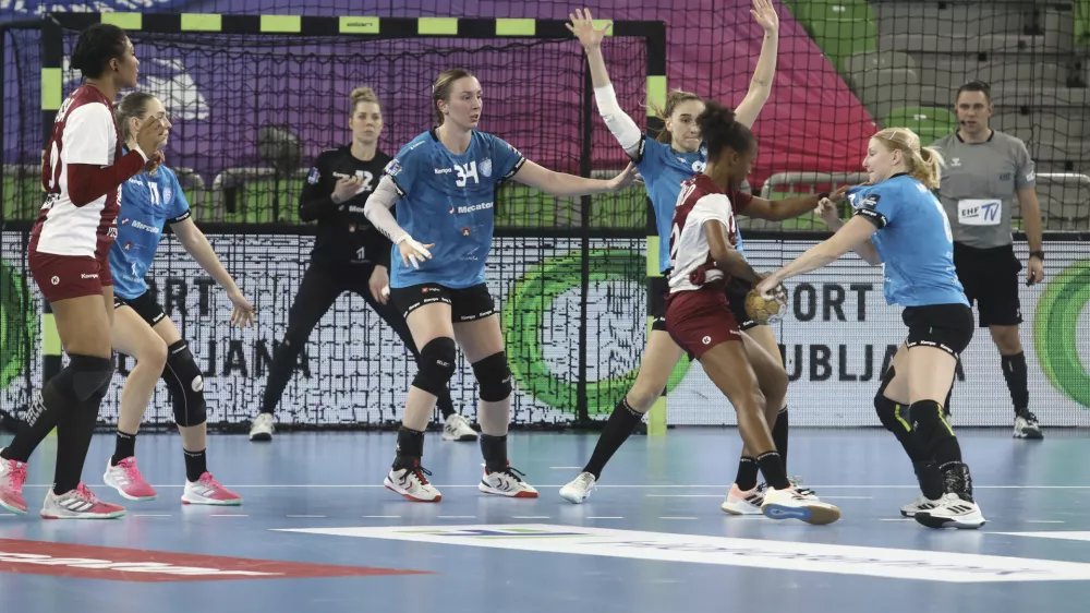 - 06.01.2024 &ndash; rokomet - Krim Mercator: Rapid Bukare&scaron;ta, evropska liga prvakinj - 9. krog //FOTO: Luka Cjuha