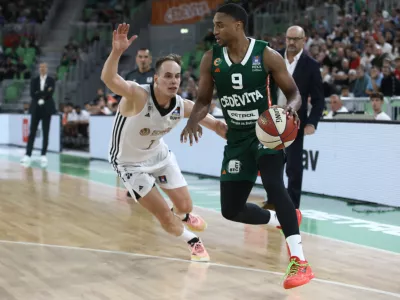 Klemen Prepelič in Brynton Lemar29.09.2024 - Ko&scaron;arka Cedevita Olimpija - Dubaj v drugem krog regionalne liga ABA.FOTO: LUKA CJUHA