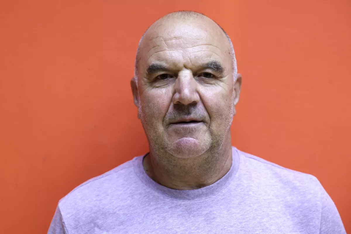 Sabit, član dru&scaron;tva Kralji ulice: &raquo;Pri &scaron;portnih aktivnostih dru&scaron;tva sem že od samega začetka, saj je bil &scaron;port v mojem prej&scaron;njem življenju, če lahko tako rečem, zelo močno prisoten.&laquo;