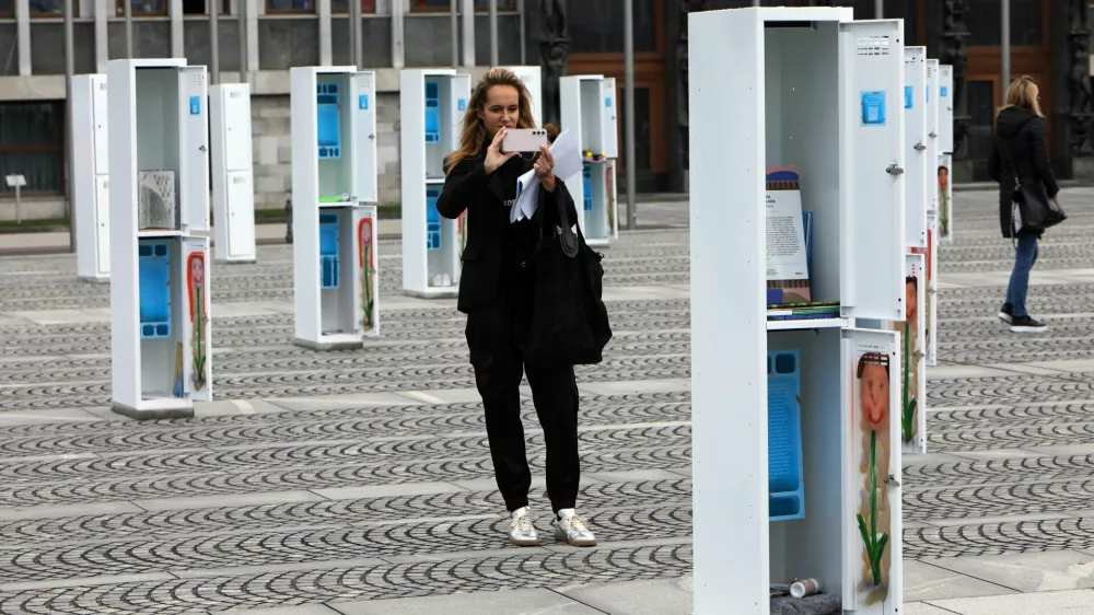 10.10.2024 - simbolična fotografija, nasilje, &scaron;olske omariceFoto: Tomaž Skale