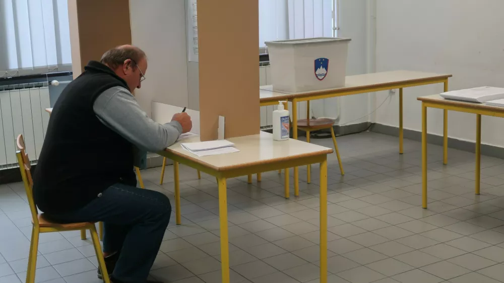 Kmetijsko gozdarska zbornica Slovenije (KGZS), volitve v svet zbornice 2024, voli&scaron;če Ljutomer. Foto: Tatjana Pihlar 