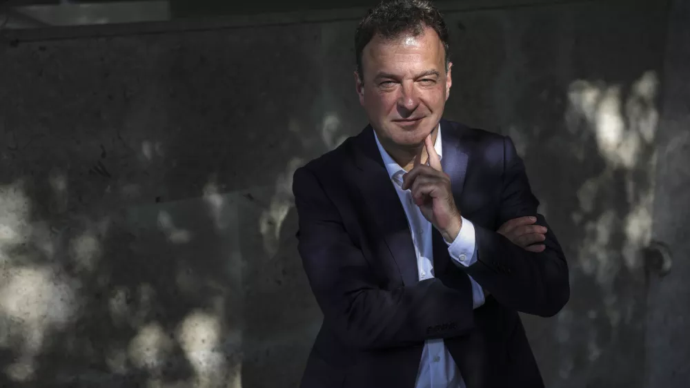 - 26.05.2023 &ndash; Marko Grobelnik, raziskovalec v laboratoriju za umetno inteligenco na Institutu Jožef Stefan v Ljubljani in digitalni glasnik Slovenije o novostih v razvoju umetne inteligence. //FOTO: Jaka Gasar