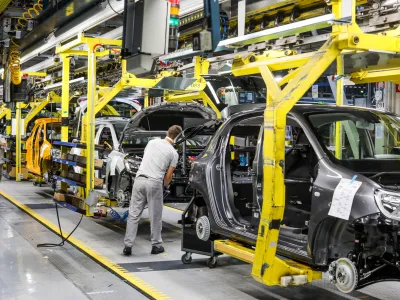 Renault Twingo...- 04.06.2020 - REVOZ d.d., podjetje za proizvodnjo in komercializacijo avtomobilov Novo mesto &ndash; proizvodnja renaultovih modelov clio in twingo ter električnega smart forfour EQ..//FOTOBojan Velikonja.OPOMBAINTERVJU OBJEKTIV 2020