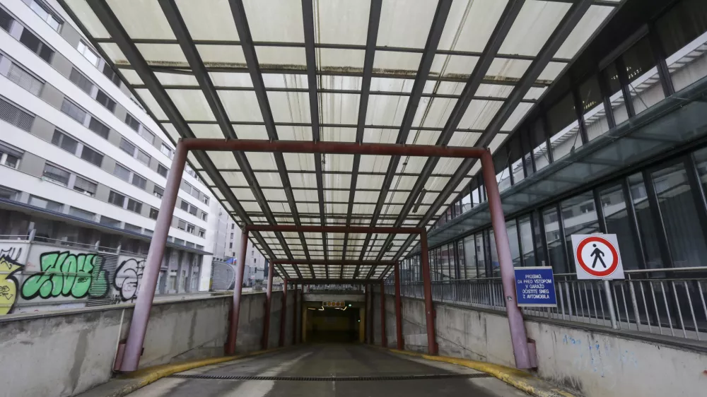 05.02.2024 - Garaža - parkirna hi&scaron;a MetelkovaFOTO: Luka Cjuha