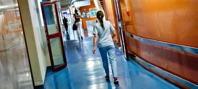 - simbolična fotografija - zdravstvo - medicinske sestreUKC univerzitetni klinični center Ljubljana, zdravstvo,zdravstveni sistem,medicina,medicinska sestra,//FOTO: Tomaž Zajelšnik