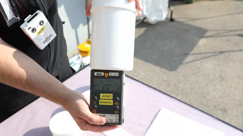 - radioaktivni odpadki &ndash; sevanje - meritev  - 13.10.2022 - Agencija za radioaktivne odpadke (ARAO) - Centralno skladi&scaron;če radioaktivnih odpadkov (CSRAO), Brinje 40, Dol pri Ljubljani //FOTO: Bojan Velikonja