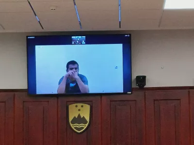 Angelcho Milenkov, ki je v priporu, naj bi na sosednjo hi&scaron;o streljal iz svojega doma, v katerem je živel skupaj z očetom in mamo. Foto:&nbsp;Tina Jereb