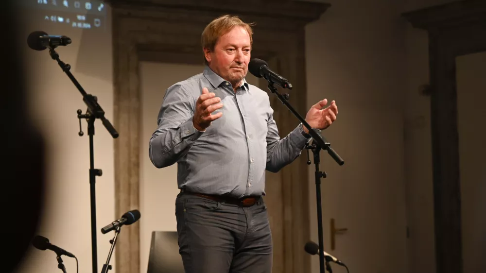 Bojan Križaj21.10. 2024 Koncert, posvečen 90-letnici Tone Fornezzi -Tofa, Križanke. FOTO: Nik Erik Neubauer / Foto: Nik Erik Neubauer