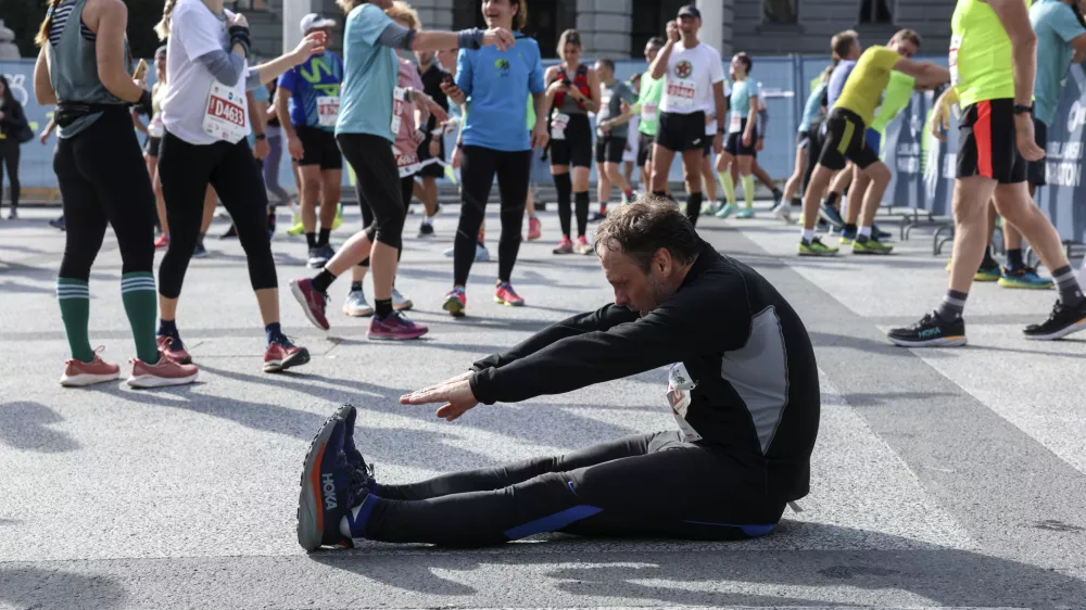 - 20.10.2024 - 28. Ljubljanski maraton - 24 tisoč tekačev - največji &scaron;portno-rekreativni dogodek v državi //FOTO: Jaka Gasar