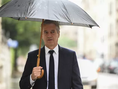 Zaradi neurejenih evidenc premoženjski davek &scaron;e ne bo uveljavljen v tem mandatu, je septembra dejal premier Robert Golob. Foto: Nik Erik Neubauer