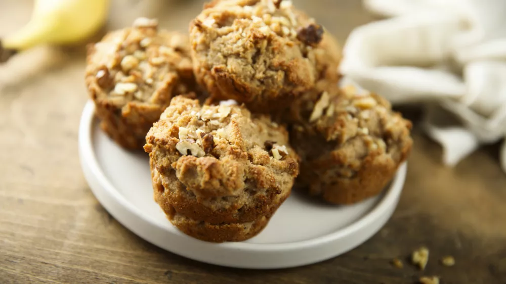 Healthy homemade banana muffins with nuts / Foto: Mariha-kitchen