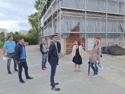 Gradnja prizidka in novih učilnic O&Scaron; Helene Puhar. Mestna občina Kranj. Matjaž Rakovec. Foto: MOK