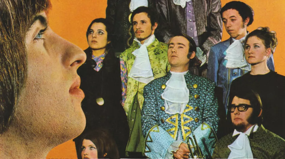 Jernej Jung izpostavljen na mali plo&scaron;či Zvon ljubezni skupine Delial