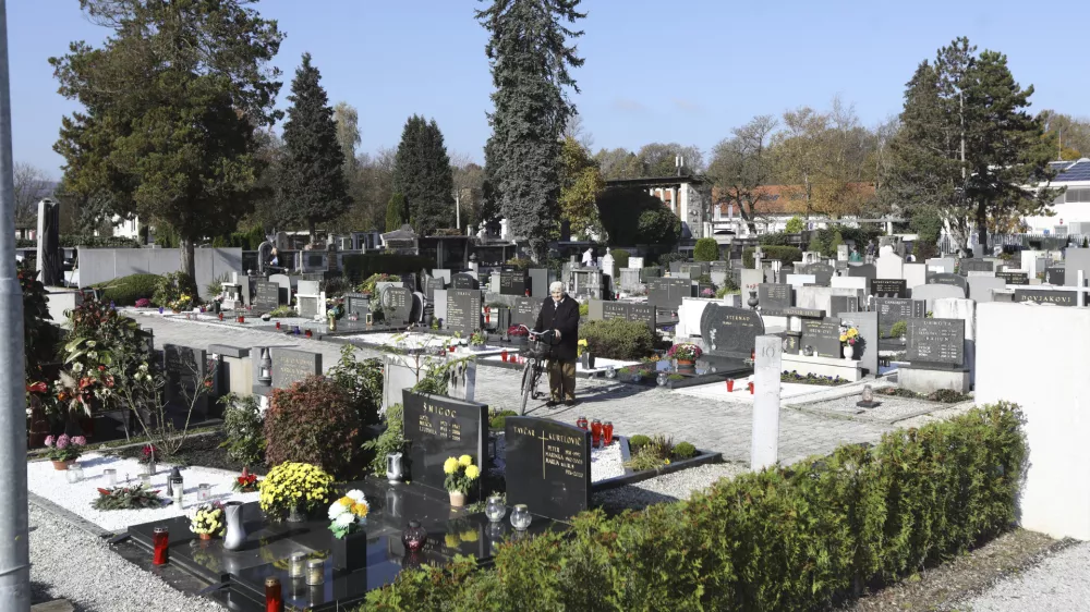 29.10.2024 - pokopali&scaron;če Vič - prenovljeni delFOTO: LUka Cjuha