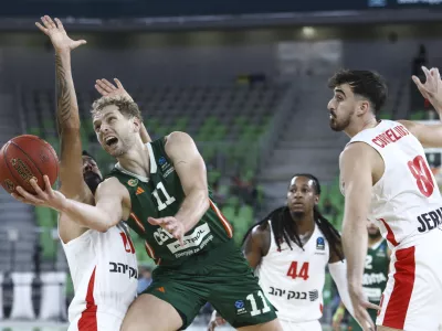 Jaka Blažič30.10.2024 - Ko&scaron;arka evropski pokal - Cedevita Olimpija - HapoelFOTO: LUKA CJUHA