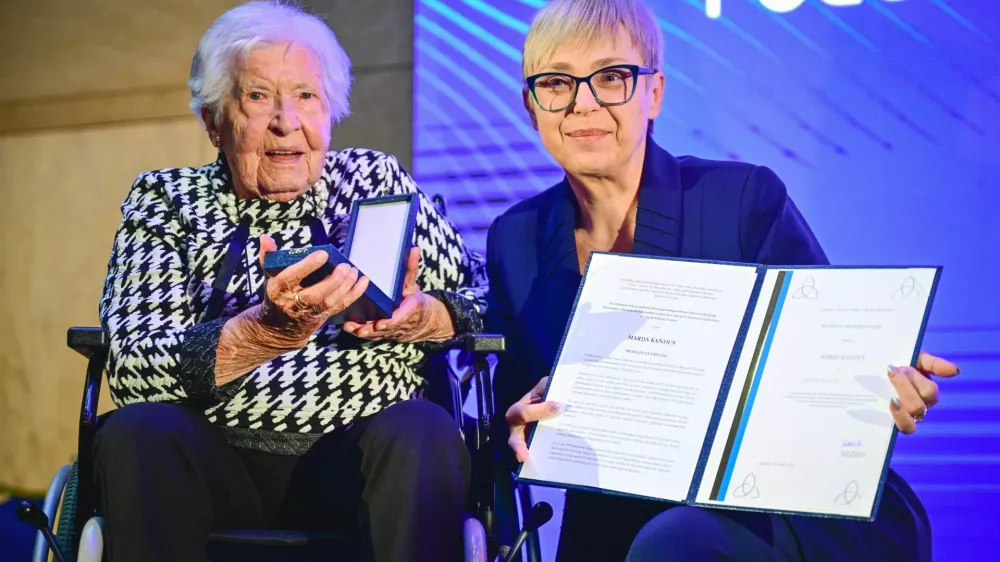 fizioterapija, Marija Kandus, Nata&scaron;a Pirc Musar / Foto: Marko Pigac