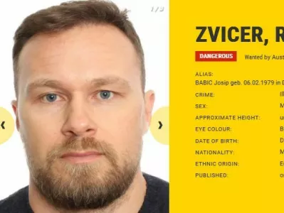 Radoje Zvicer, vodja zloglasnega črnogorskega kava&scaron;kega klana, se je zna&scaron;el na seznamu najbolj iskanih Evropejcev. 