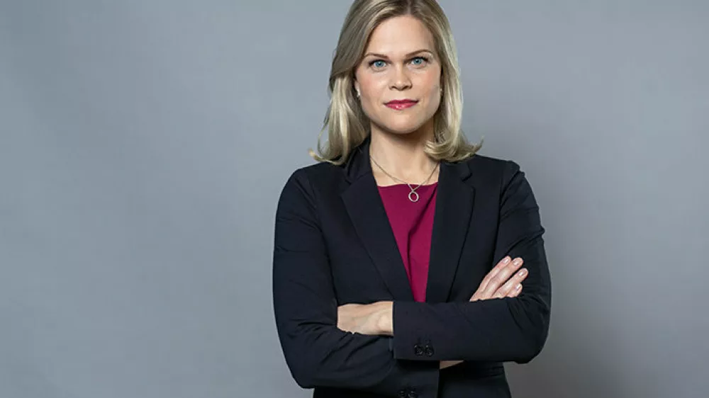 Ministrica Paulina Brandberg, ki svojih težav ne skriva, pač pa o njih odkrito govori.