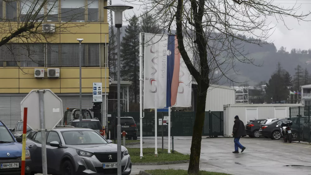 Od okoli 530 delavcev, kolikor so jih v Livarju zaposlovali konec lanskega leta, jih zdaj zaposlujejo približno 430. Foto: Luka Cjuha&nbsp;