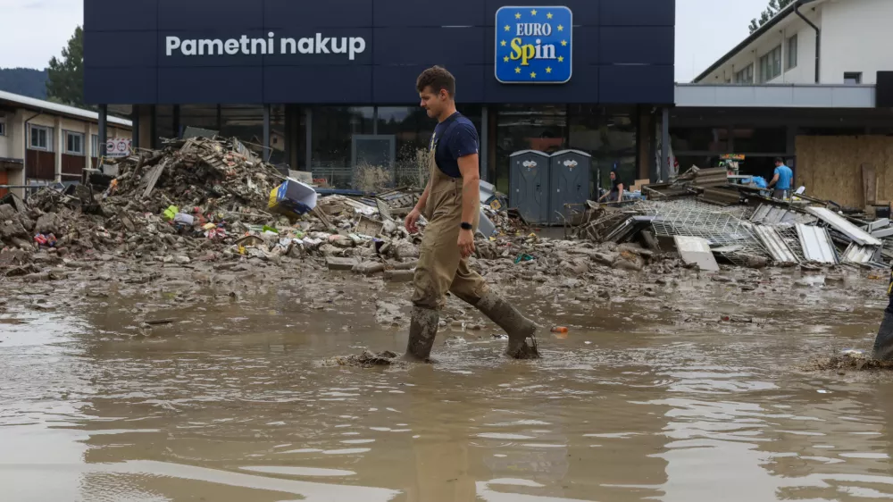 Najhuj&scaron;a naravna ujma v zgodovini Slovenije / Foto: Bojan Velikonja