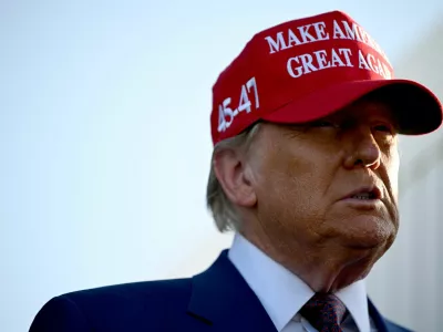 FILE PHOTO: U.S. President-elect Donald Trump attends a viewing of the launch of the sixth test flight of the SpaceX Starship rocket, in Brownsville, Texas, U.S., November 19, 2024. Brandon Bell/Pool via REUTERS/File Photo