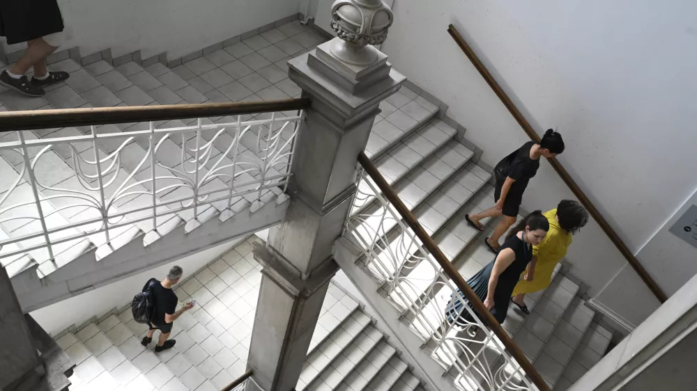 &Scaron;ola &Scaron;olstvo11.07.2024 - Gimnazija Poljane - rezultati mature, podelitev spričeval. FOTO: Nik Erik Neubauer