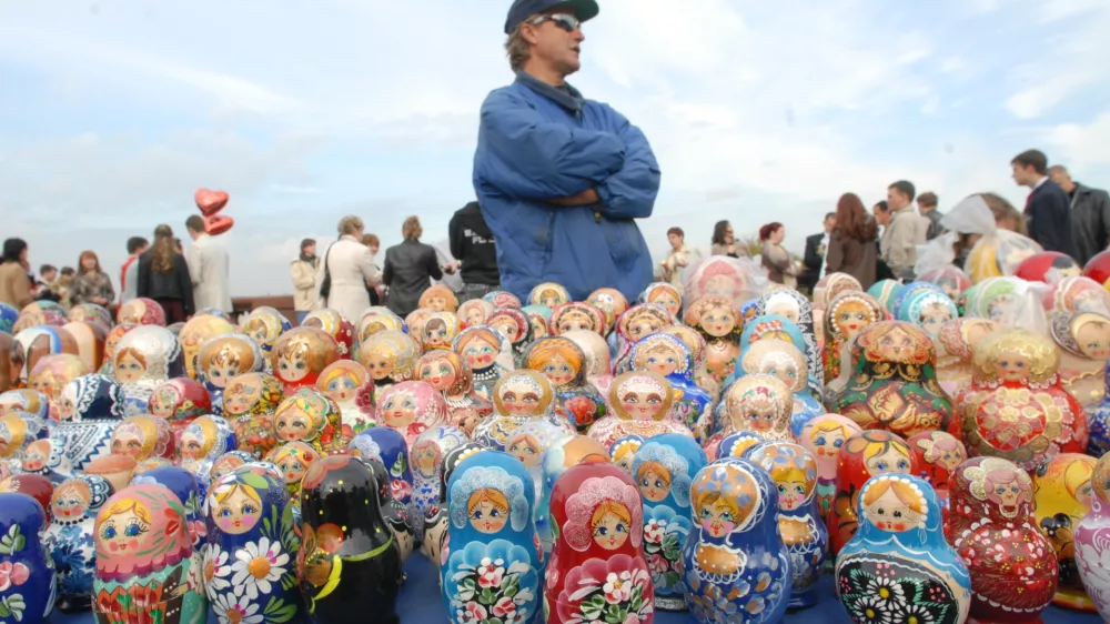 RUSIJA &ndash; Moskva, babu&scaron;ke, // FOTO: Jaka AdamičOPOMBA: ZA OBJAVO V ČASOPISU DNEVNIK