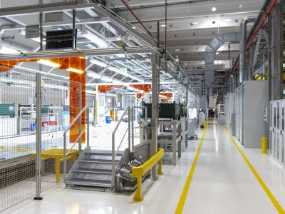 - 10.7.2019 - Slovesnost ob začetku proizvodnje v tovarni Magna Steyr v občini Hoče-SlivnicaFoto: Matjaž Ru&scaron;t