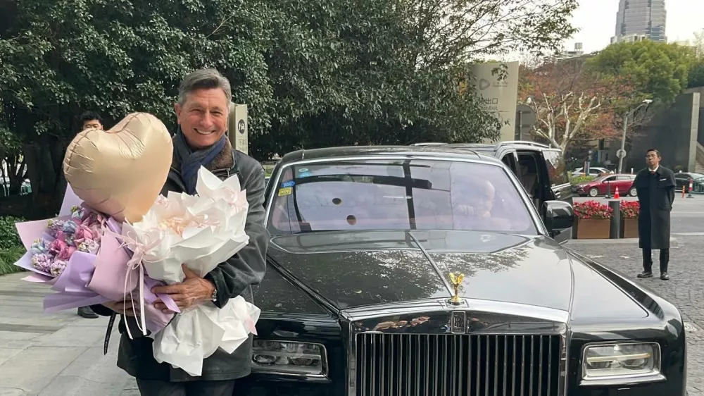 Borut Pahor, Instagram, obisk v &Scaron;anghaju, 2024