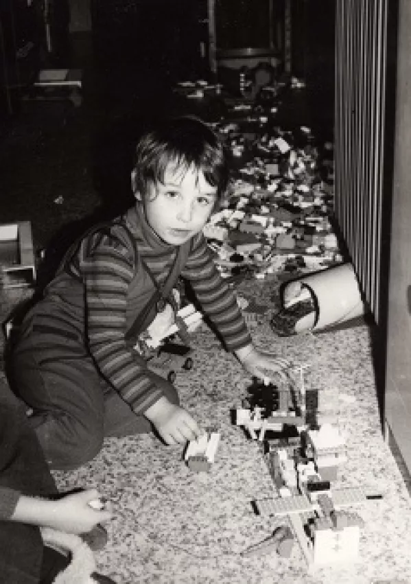 Vedran &Scaron;ubic se je že kot otrok rad igral z lego kockami. Foto: Osebni arhiv