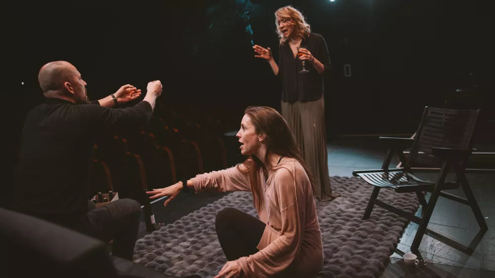 Ex, MGL 2024, režija Maru&scaron;a Kink